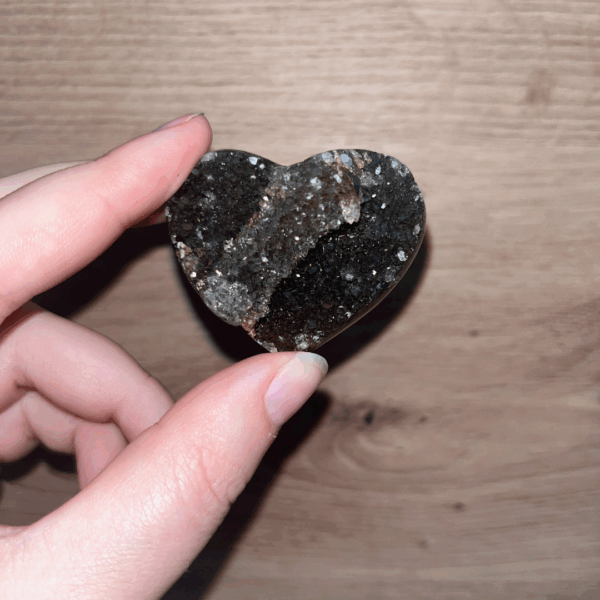 agaat hart, agaat werkt aardend, stabiliserend en beschermend.